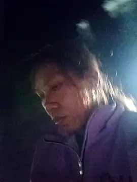 bella-la online show from March 9, 7:55 am