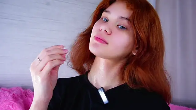 YettaCalabria online show from March 1, 12:27 pm