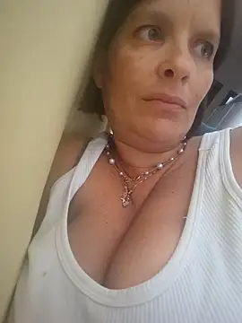 Piediniecollant online show from June 25, 3:24 pm