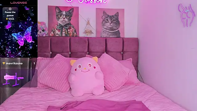 alissonsweet18 online show from December 3, 1:35 pm