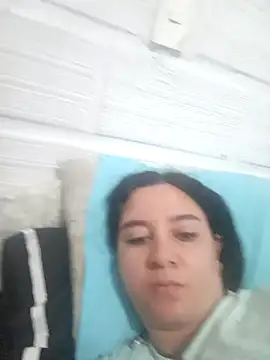 Camila-Valverde online show from March 8, 8:46 pm