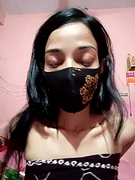 Green LaDY66 online show from April 15, 5:46 pm