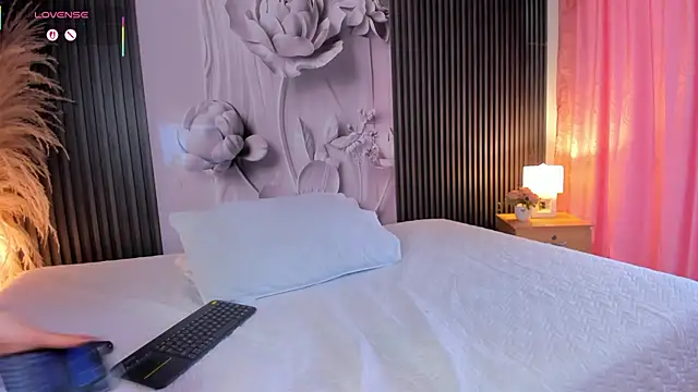 LilithLuxorr online show from March 12, 3:04 pm