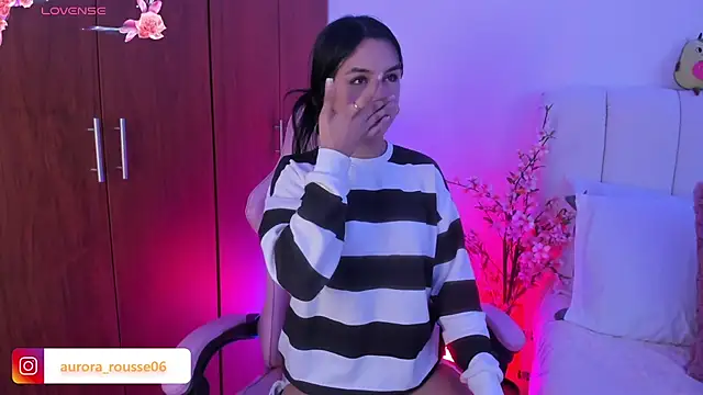 aurora rousse online show from March 8, 1:26 pm