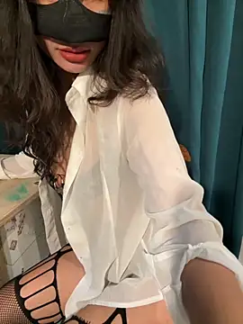 trinhvutrinh online show from December 1, 7:23 am