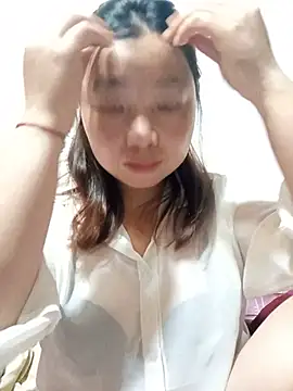 julybe online show from July 14, 2:55 pm