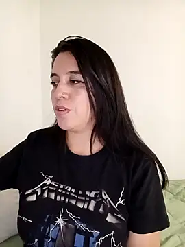 Snapshot of alanna_sweett00 chatting on October 31, 12:23 am alanna sweett00 online show from October 31, 12:23 am