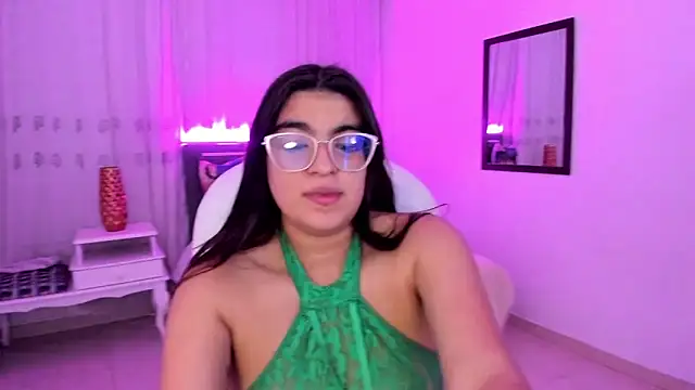 Luna Jonnes1 online show from February 8, 11:14 am