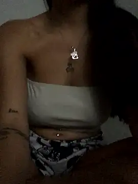 HotBunnyy  online show from January 12, 7:08 pm