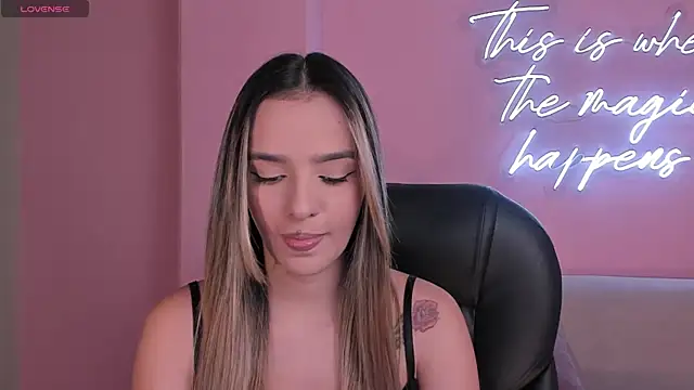 LaurentRosse1 online show from July 25, 8:16 pm