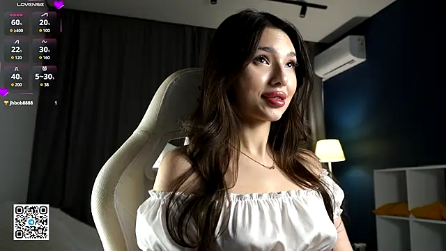 candylolly   online show from November 16, 7:32 am