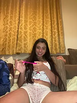 Snapshot of NovinhaBonequinha chatting on October 30, 9:05 pm NovinhaBonequinha online show from October 30, 9:05 pm