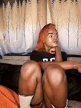 Lucile Carrie online show from November 9, 2:07 am