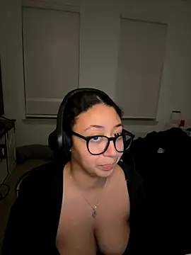 minha baby online show from November 15, 1:39 am