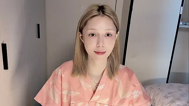 yuyu-33 online show from March 10, 4:05 am