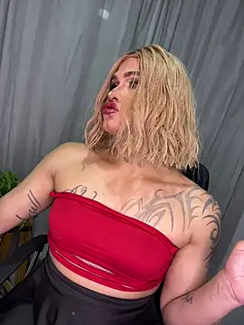 melani ferraraa  online show from June 30, 11:59 pm