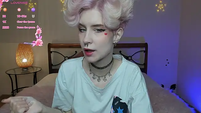 Angel Julles online show from December 4, 12:35 am