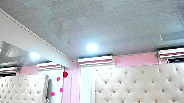 scarlett leblanc  online show from July 4, 12:23 pm