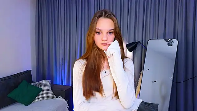 KarlaMagnett online show from November 12, 3:43 pm