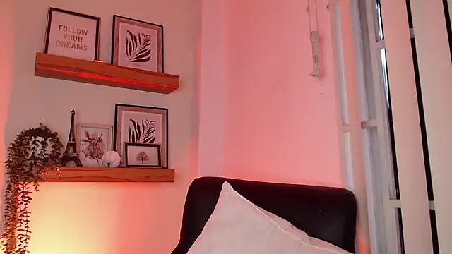 Madisonkay online show from April 30, 8:57 pm
