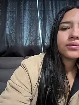 Samantha firee online show from June 22, 11:07 am