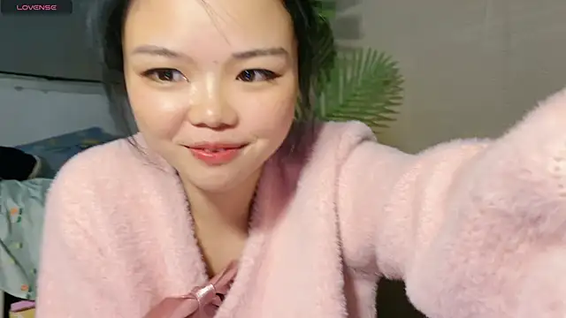 0xiaosu0 online show from December 15, 6:40 am