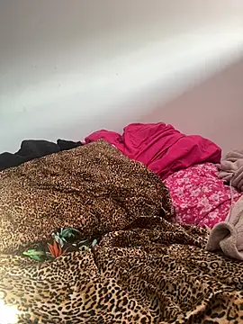 superwetpeach online show from February 12, 3:03 pm