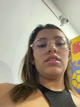 liahot69 online show from June 20, 4:05 am