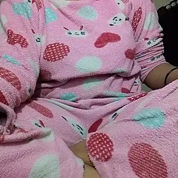 cuteriya5 online show from February 12, 9:11 am