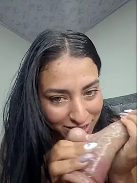 GISELLA   online show from February 17, 9:41 am