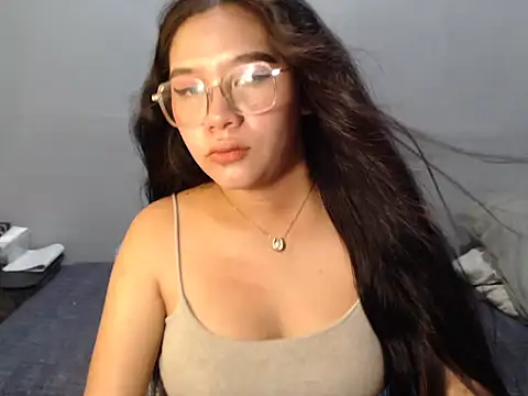 hotsexyreb online show from January 15, 3:45 am