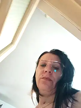 SugarDiamonds online show from June 19, 9:24 am