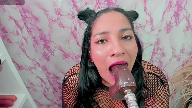 sweetyblowjob19  online show from May 28, 11:08 am