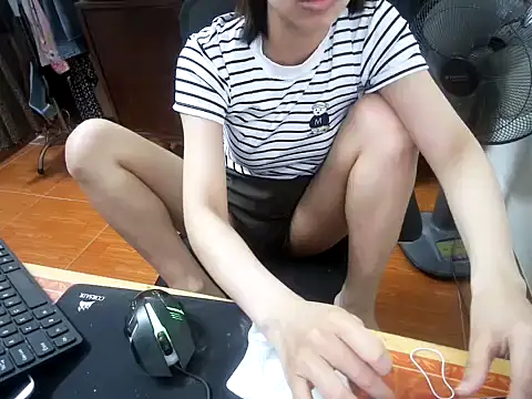 ---Lusi03--- online show from May 1, 12:25 am