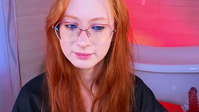 WICKEDEMBER online show from March 11, 2:16 am