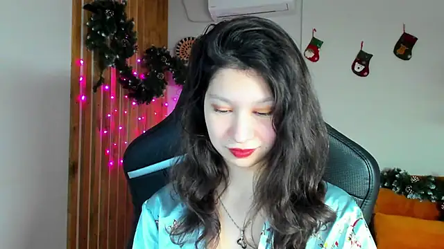 SaraDenars online show from December 22, 6:27 am