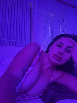 jojoa23 online show from June 20, 11:36 am
