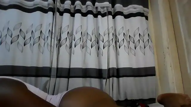 BARBIEDOLLXXX online show from November 28, 9:29 pm