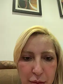 melisboa online show from June 27, 1:18 am