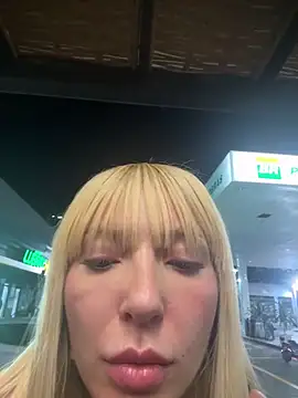 melisboa online show from April 6, 4:12 am