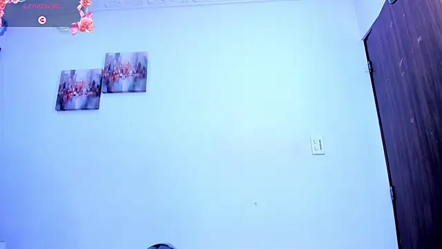 SamantaRave  online show from November 30, 1:26 pm