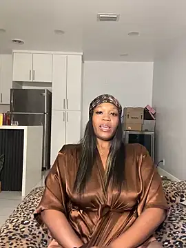 PrincessDreamm online show from May 13, 12:17 am