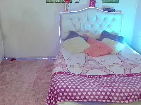 veronicamist95 online show from December 23, 2:48 am