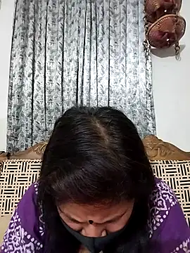 munni-506 online show from May 2, 6:00 pm