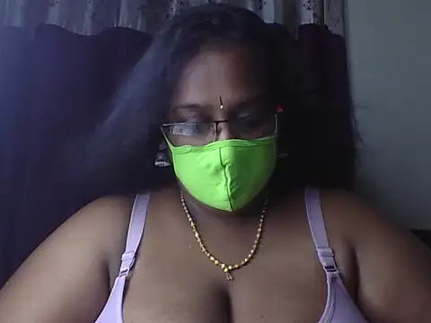 hootypriya online show from May 8, 6:21 pm