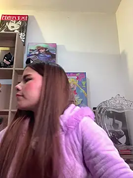 violettabond online show from July 27, 12:46 pm