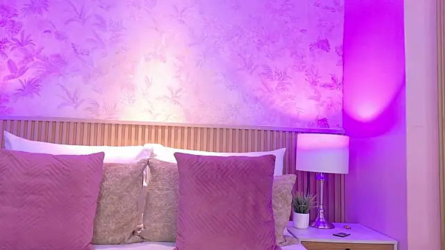 ValeriaMonet online show from April 30, 8:03 pm