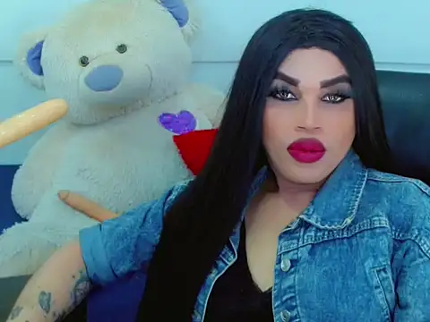 NharaBigCock online show from March 18, 7:19 pm