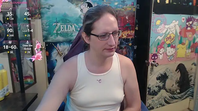 Savanah Banana  online show from July 12, 9:43 am