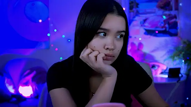 AnnaGarcias  online show from November 14, 12:27 pm